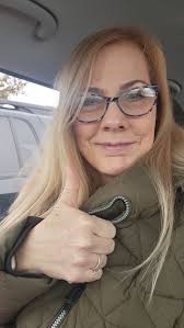 Hi caps ! What do y'all think about meditation? Any of you have tried it ?  I'm thinking strongly giving it a try 👀