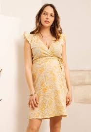 I lussuosi abiti da sposa in stile bohemien della collezione rosa clará boheme 2021 si distinguono per lo spirito organico che li caratterizza. Abiti Cerimonia Premaman Abiti Premaman Cerimonia Envie De Fraise