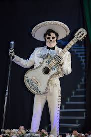Disney / Pixar Coco Ernesto De La Cruz Pvc Figure (No Packaging) -  Walmart.Com