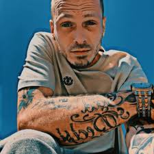 Does anyone know what happened in Mustang office cemetery Road? They have  yellow tape and there is a black truck.