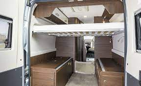 Unteres stockbett wurde gekürzt, da wir dort noch einen ablageschrank für tisch etc gebaut haben. Davis 591 Campingbus Mit Etagenbett