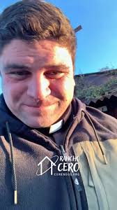 “Para algunos será un simple contenedor. Para nosotros, es un sueño hecho  realidad”. , Hoy esta familia dejó atrás la humedad del rancho, el piso de  barro, el frío que cala. Y recibió un hogar ...