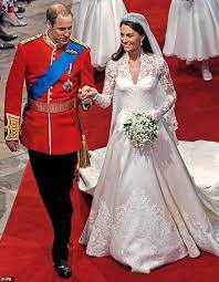 Traje de novia de catalina de cambridge (es); How Kate Middleton S Wedding Dress Inspired A Decade Of Celebrity Brides Ali2day