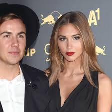 Aug 06, 2021 · nach acht jahren ehe haben schauspielerin kate bosworth und regisseur michael polish ihre trennung bekannt gegeben. Mario Gotze Ex Bvb Star Zeigt Baby Foto Ann Kathrin Ist Frustriert Nrw