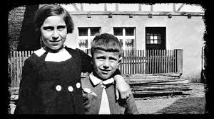 Marga and Manfred Strauss (English version)