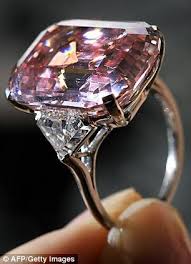 Rare Pink Diamond Is Sold For World Record 29m To British Billionaire Jeweller Graff Pink Diamonds Pink Diamond Pink Gem