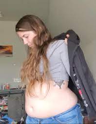 Lisa asmr belly