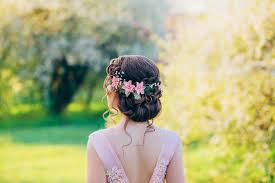 Mode coiffure mariage cheveux frisés mi long coiffures en. Quelle Coiffure De Mariage Avec Des Cheveux Mi Longs Pensees De Ronde