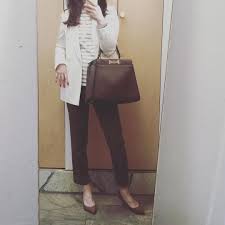 ｎaoko suzuki 鈴木尚子 on instagram 先日の授業参観服の着まわし 沢山の服を所有し 取っ替え引っ替え着るのはもう随分前にやめた事 年に一回 年に数回しか着無い服が沢山ありました 今は 大好きを着まわして ボロボロになる位 chloe faye shoulder bag