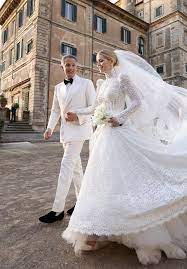 Lady kitty spencer, whose father is dianas brother earl charles spencer, was due to marry south african fashion heir michael lewis in rome… Hfuljz7vsilbvm