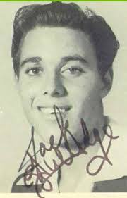 Earl Gulledge's Instagram, Twitter & Facebook