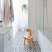 Modern Monochrome Bathroom With Geometric Vinyl Floor Tiles Vinyl Flooring Bathroom Bathroom Vinyl Vinyl Flooring
