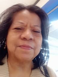 My loves I will do your eyebrows any way you want them. But please think  this through before you ask me 😂