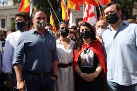 En cambio, la policía municipal de madrid calculó que fueron 126.000 las personas que asistieron. La Manifestacion De Colon Contra Los Indultos En Directo