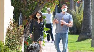 Help us build our profile of ben affleck! Ben Affleck Schnauzt Paparazzi Wegen Seiner Freundin Ana An Promiflash De