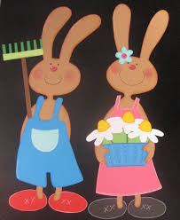 Ein fliegendes kücken oder vielleicht auch ein springendes? Fensterbild Aus Tonkarton Hasenfamilie Xxl Ostern 3 Basteln Fruhling Ostern Basteln Ideen Ostern Osternest Basteln