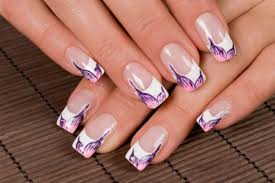 Diese maniküre kombiniert zwei verschiedene nageldesigns in einem. Popular Nageldesign French Mit Muster Image Desain Interior Exterior