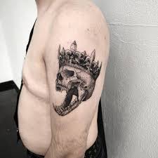 Does luis enrique have tattoos? Tatuaje Del Artista Mexicano Luis Enrique Tattoo Craneo Tatuajes Y Mas