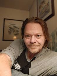 Happy Hump Day Hippies!! A much needed day of relaxation. Wishing you all a  wonderful new year! 🎉