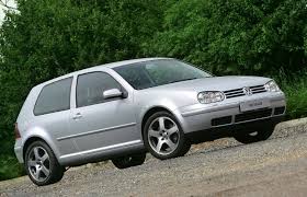 Volkswagen Golf Hatchback Review 1997 2004 Parkers Volkswagen Golf Hatchback Volkswagen Golf Gti Volkswagen Golf