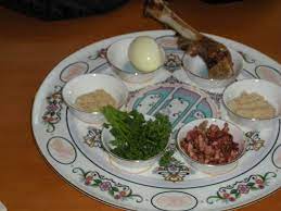 Ne plac pastele si in egala masura ne place tonul, asadar pastele cu ton sunt minunate mai ales atunci cand paste cu ton e o reteta simpla cu ingrediente putine si tocmai de aceea este foarte importanta calitatea mod de preparare paste cu ton: Cand Se Trece Pe Sub Masa De Paste