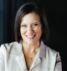 Becky Casey's Instagram, Twitter & Facebook