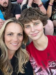 I wasn't at the game to see this, but thank you Amanda McKeever for this  video!!! You go Madison Laxton with a header into the goal and great win  WDHSGS!!! 💚💚🎊🎉🤩🤩⚽️⚽️