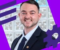 Dr Wayne Travers elected Chairperson of Foróige