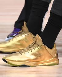 Davis showed everyone the iconic kobe 6 grinches, and then, he showed off a box of kobes without saying what was inside. Championship Gold Kobe 5s For Anthony Complex Sneakers Facebook