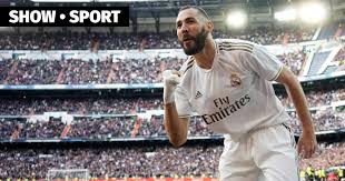 Welcome to the official facebook page of karim benzema. Benzema Scored His 20th Goal In La Liga Messi Has 22 Benzema Real Villarreal