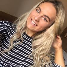 Imogen Edwards's Instagram, Twitter & Facebook