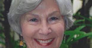 Gloria Gottschalk's Instagram, Twitter & Facebook