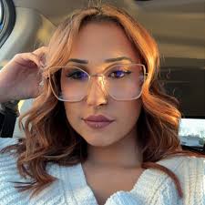 Where to find female friends in this town?????