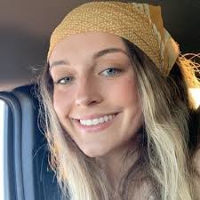 Eva Schaffer's Instagram, Twitter & Facebook