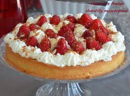 Tarte Aux Fraises Chantilly Mascarpone Le Sucre Sale D Oum Souhaib Recette Tarte Aux Fraises Tarte Aux Fraises Recette Tarte