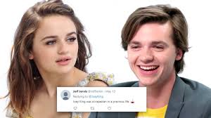 Yeah, it's no secret that often times in tv shows and movies, the stars behind the roles are much older than their characters, and the same goes for the kissing booth cast. Watch The Kissing Booth Cast Competes In A Compliment Battle Compliment Battle Teen Vogue