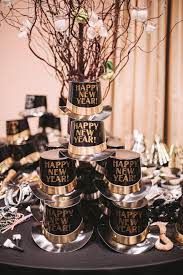 Pin By Soraya Kuipers On Ringing In The New Year As Mr Mrs New Years Eve Party Ideas Decorations New Year S Eve Celebrations New Years Eve Weddings