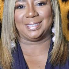 What food trucks are available to park at Bee Hippy in Garland?