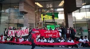 So when you're looking towards these train platforms, you're facing north. 150 Activistes Bloquent L Acces Au Centre D Investissement De Bnp Paribas Fortis Gare Du Nord Bx1