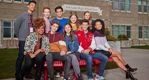 The disney star at the center of tiktok teen obsession talks about drivers license, his appreciation of harry styles, and his feelings about. 17 Interesnyh Faktov O Seriale Klassnyj Myuzikl Myuzikl Smartfacts