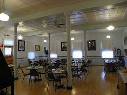 Fort Robinson Lodge And Restaurant By J Stephen Conn Via Flickr Cafe Lodge Restaurant