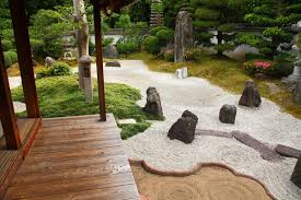 Having been used by buddhists monks in ancient times for meditation, a zen court yard is known for its therapeutic stress relieving properties along with. Wie Richtet Man Einen Zen Garten Her Zuhause Bei Sam