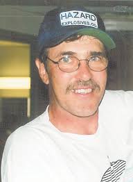 Freak wreck kills Mayking man