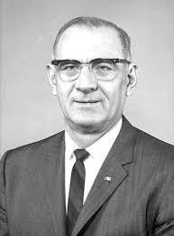 Randy Highland's Instagram, Twitter & Facebook