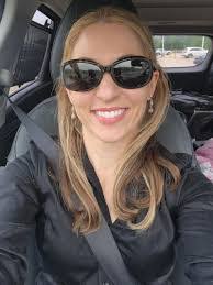 Isabelle Bowling's Instagram, Twitter & Facebook