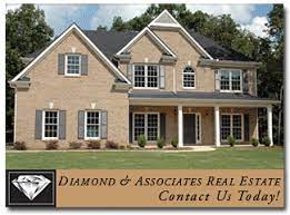 It sleeps 4 people and can do 6. Kerr Lake Buggs Island Lake Waterfront Homes Lakehouses Waterfront Lots Farms Large Acreage Building Lots Residential Commercial Investment And Vacation Real Estate Properties In Clarksville Va And Surrounding Areas Including Nc