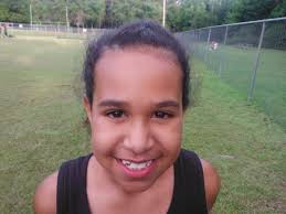 Girls make little boy's night with photo