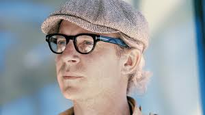 Réécrire la loi. Rencontre avec Camille de Toledo.