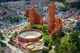 Torres del parque rogelio salmona. Las Torres Del Parque Multifamiliares Bogota Ciudades De Colombia