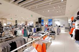 Tot în premieră, shopping city satu mare va găzdui primul hypermarket carrefour din oraș, cu o suprafață totală de 10.000 de metri pătrați. Foto Cel Mai Mare Magazin Din Mall Ul Nepi Se Deschide Vineri Reserved La Satu Mare